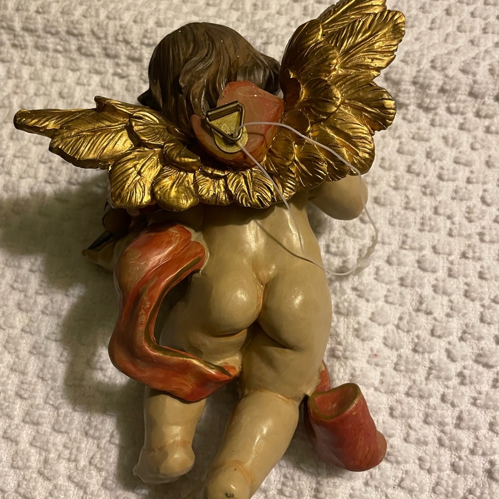 Santini Cherubic Angel Wall Decor with Violin - Picture 4 of 8